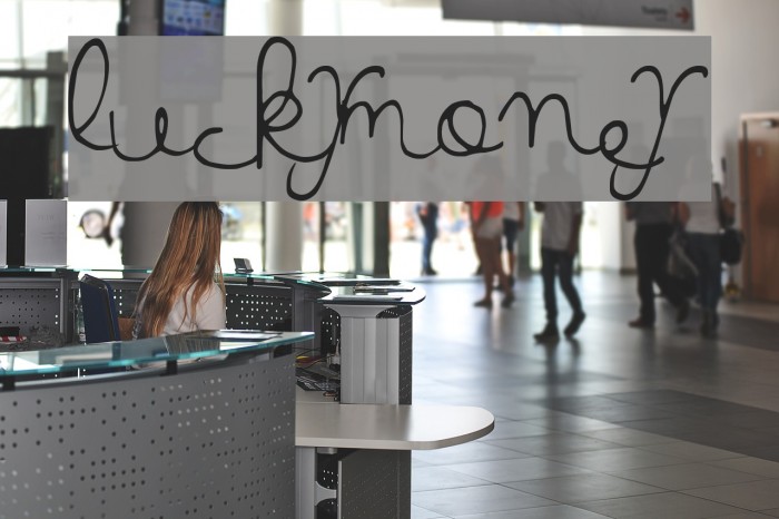 LuckyMoney Font examples