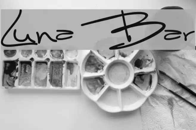 Luna Bar Font examples