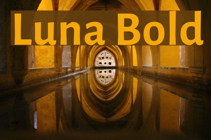 Luna Bold Font examples