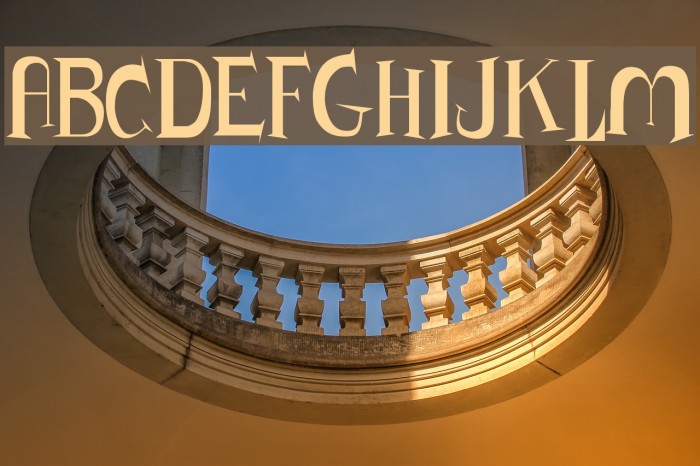 Lushus Font examples