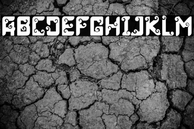 Luxurist Vintage Font examples