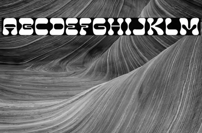 LYMANTRIADemo-Regular Font examples