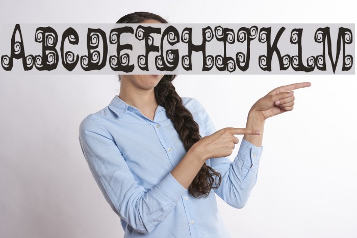 Lyarith Font examples