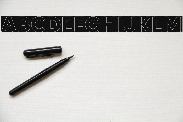 MADETommySoftOutline-Bold Font examples