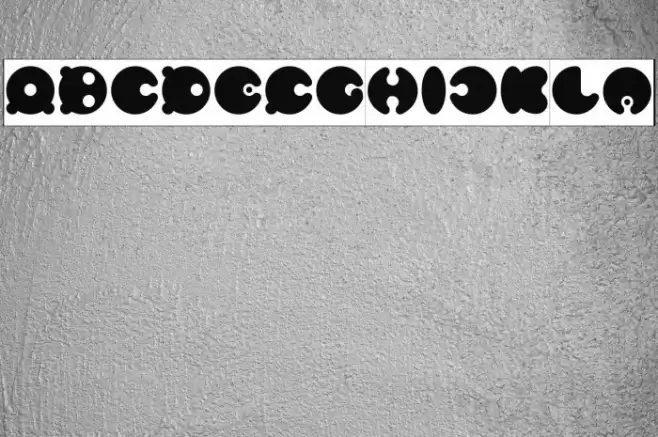 MASTER PANDA Font examples