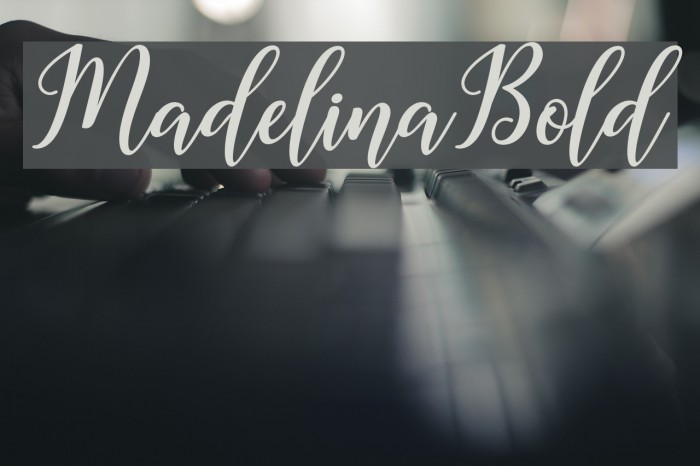 MadelinaBold Font examples