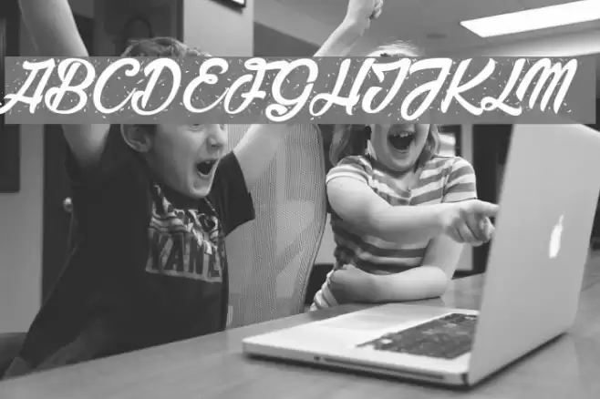 Madera Studio_PersonalUseOnly Font examples