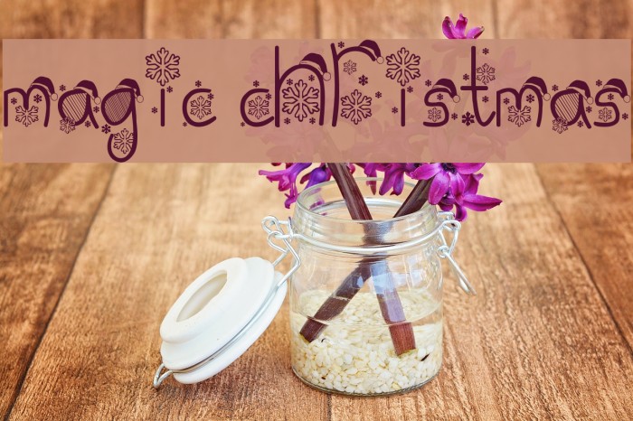 Magic Christmas Font examples