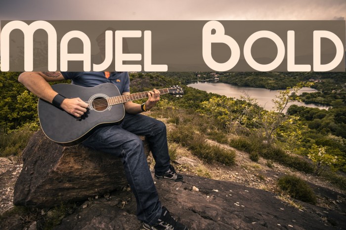 Majel Bold Font examples