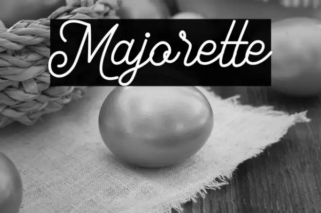 Majorette Font examples
