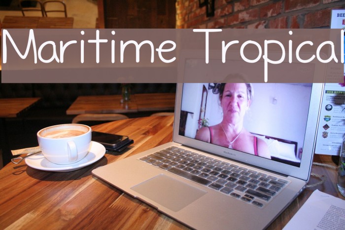 Maritime Tropical Font examples