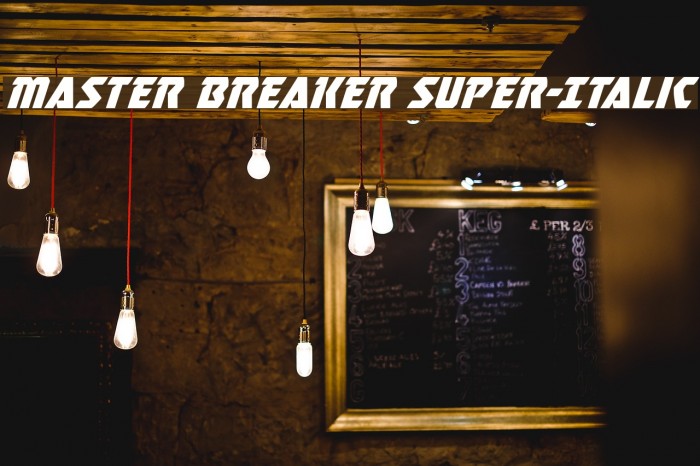 Master Breaker Super-Italic Caratteri examples