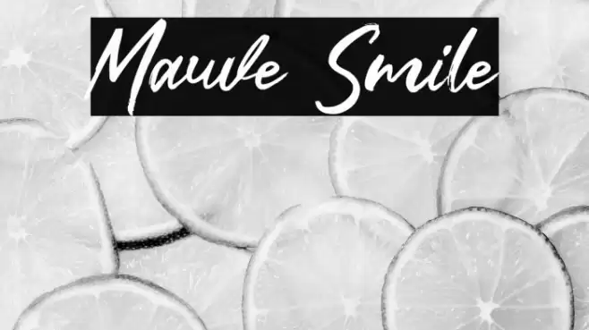 Mauve Smile Font examples