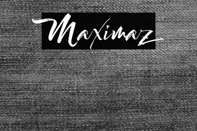 Maximaz Font examples
