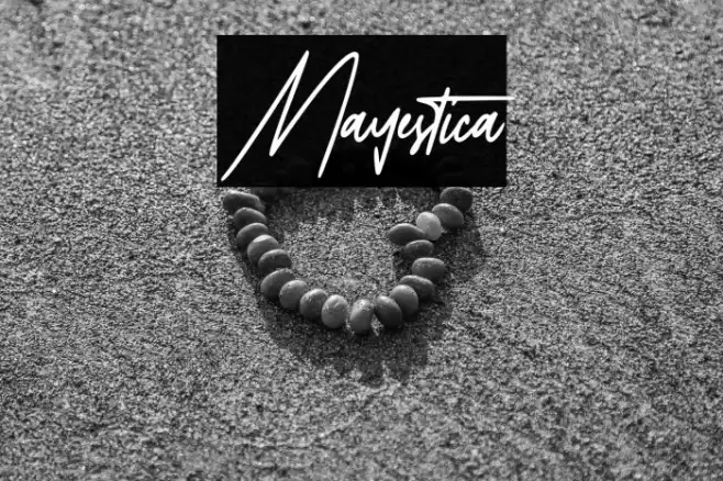 Mayestica Font examples