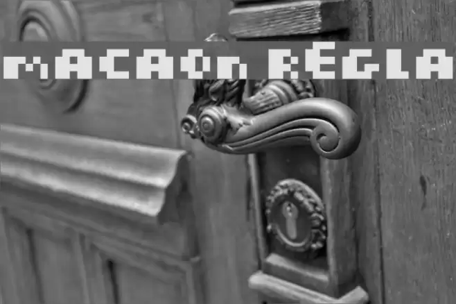 macaron Regular Caratteri examples