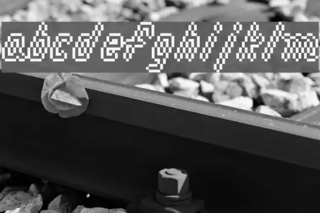 macrodigi Font examples