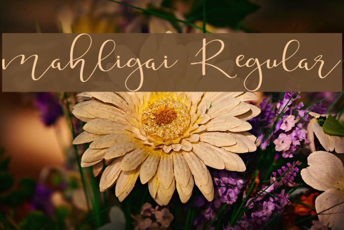 mahligai Regular Font examples