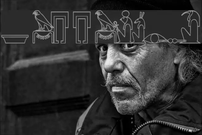 mannaglyph Font examples