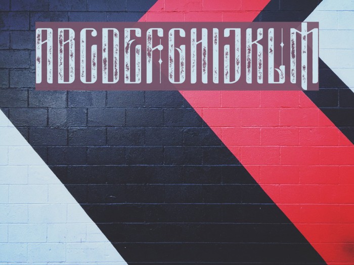 masquerouge rough Font examples
