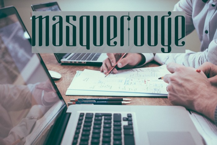 masquerouge Font examples