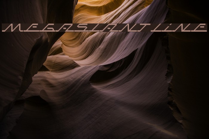 MEGASLANTLINE Font examples
