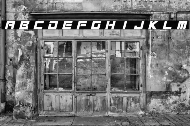 Megatech Alt Bold Italic Font examples