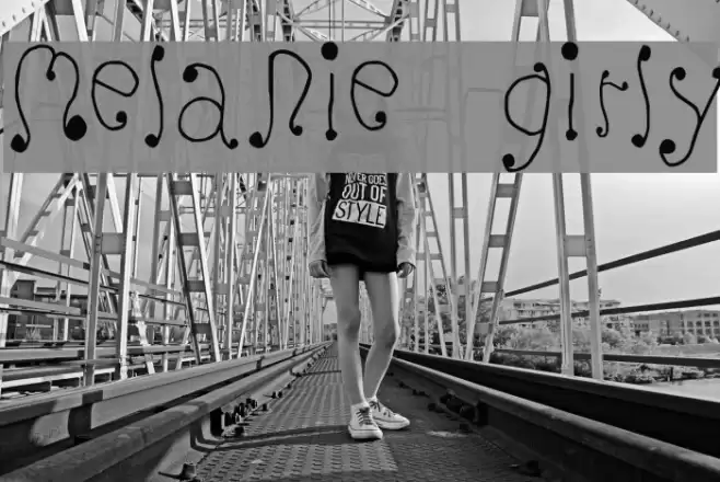 Melanie [Girly] Font examples