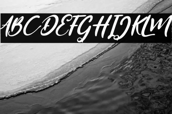 Mersella Italic Font examples