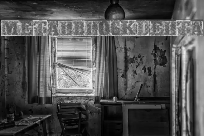 MetalblockDelta Font examples