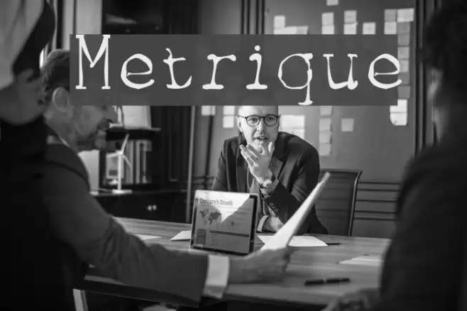 Metrique Font examples