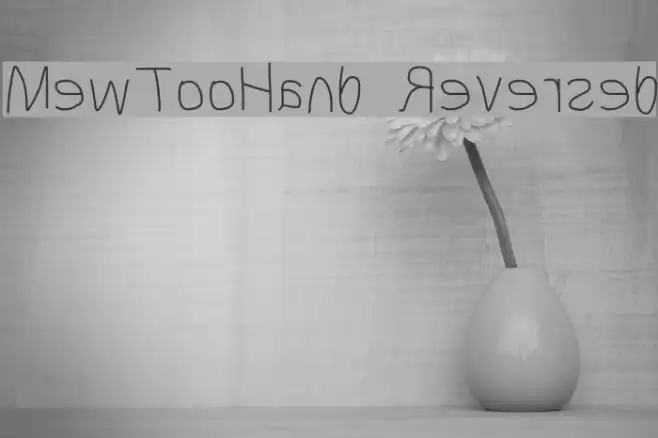 MewTooHand Reversed Font examples