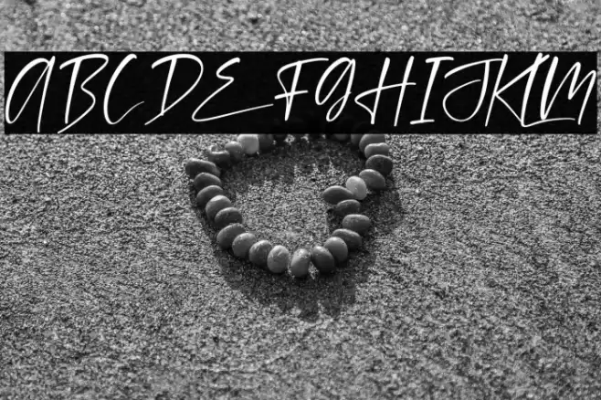 melinda daily Italic Font examples