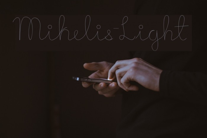 Mikelis-Light 字体 examples