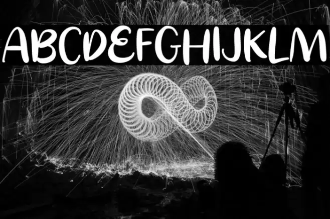 Milky Lemon  Font examples