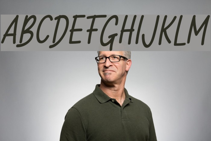 Milloyste Italic Font examples