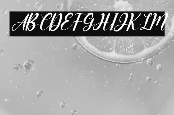 Miss Amalia Italic Font examples