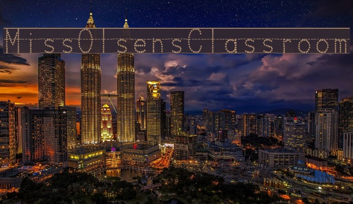 Miss Olsen's Classroom Font examples