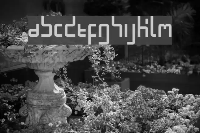 minimal-pixel pixel Font examples