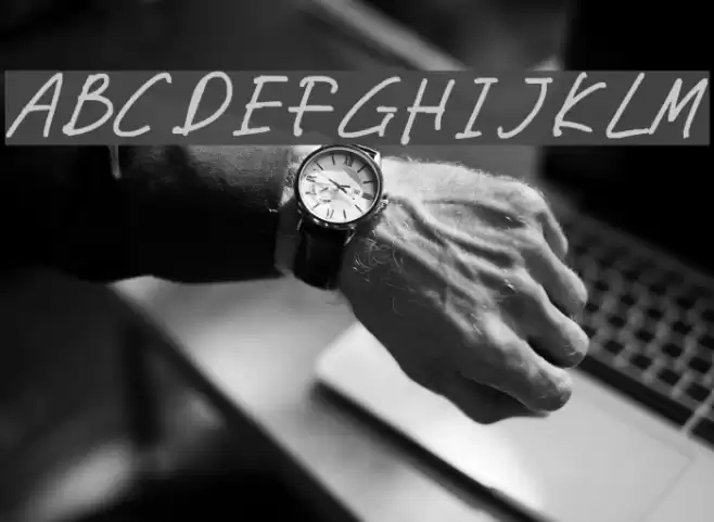 miwaza smart girl Font examples