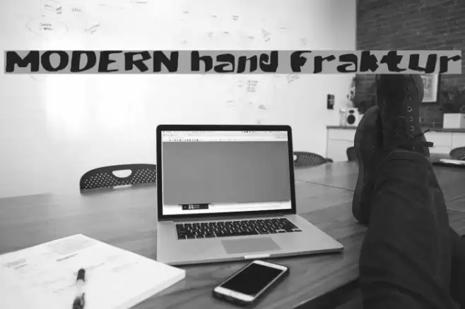 MODERN hand fraktur Font examples