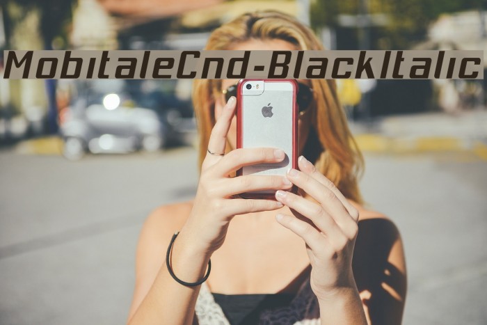 MobitaleCnd-BlackItalic Font examples