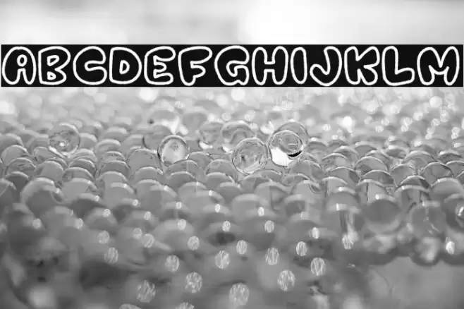 Mockind Easter Outline Шрифта examples