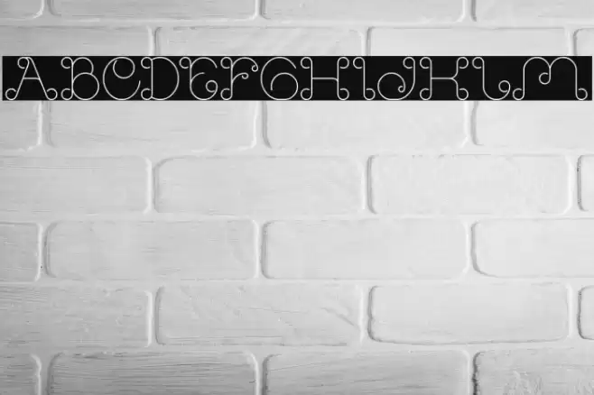 Modern Aristocrat Font examples