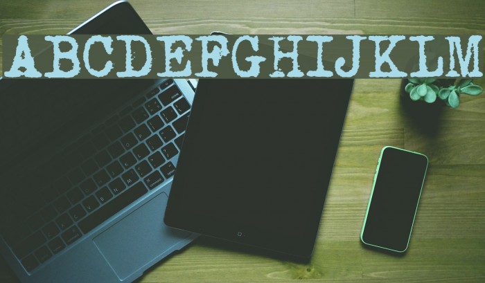 Mom´sTypewriter Font examples