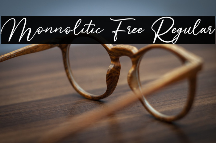 Monnolitic Free Regular Example 1