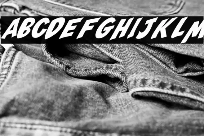 Monsterize Italic Font examples