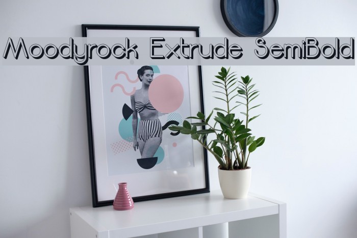 Moodyrock Extrude SemiBold Font examples