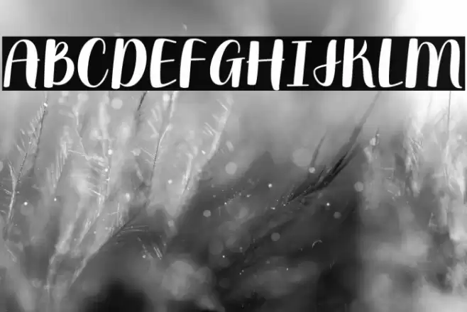 Moonbright Demo Font examples