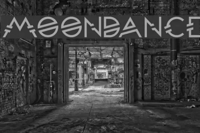 Moondance Font examples